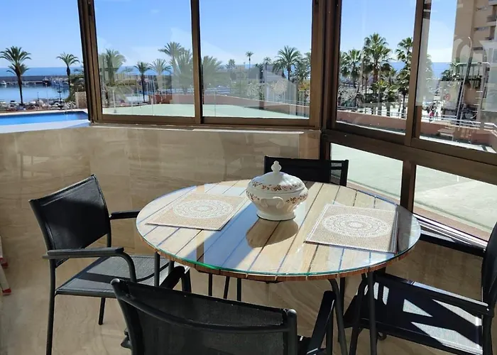 Frente Al Mar Edificio Palmeras *